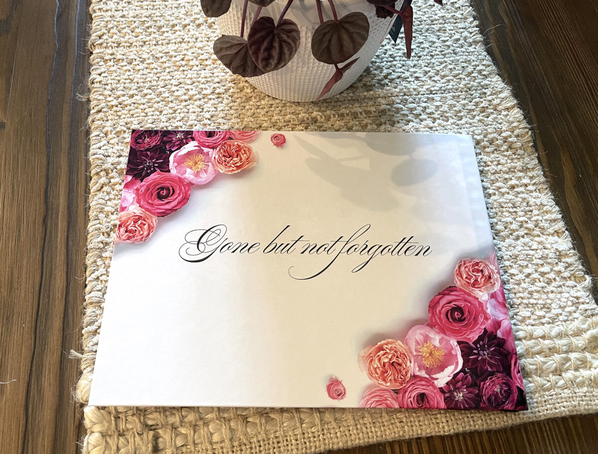 Red Roses Flower Funeral Memorial Sign in Guest Book